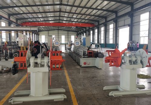 不銹鋼直縫焊管機(jī)組設(shè)備新款不銹鋼薄壁制管機(jī)械源頭生產(chǎn)廠家