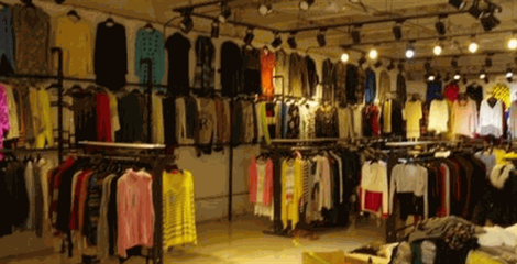 七號(hào)倉(cāng)庫(kù)服裝 探索潮流零售新風(fēng)尚